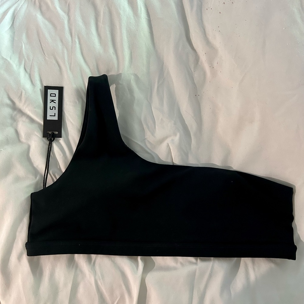 LSKD NWT sports bra